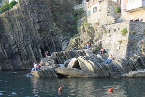 Xtrallusion offers characteristic Bed and Breakfast, B&B, Guest House, Hotel, Albergo and Country Lodge accommodation in Italy. Plus independent self-guided Walking, Adventure, Activity, Skiing and Paragliding Holiday itineraries on the Italian Rivieras, in the Italian Lakes, in the Italian Alps and in some of the most beautiful corners of Italy.